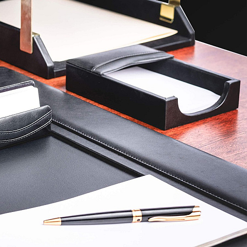 Dacasso 4x6 Memory Holder 1.4" Height x 4.8" Width x 6.8" Length - Leather - Black - 1 Each (A1009)