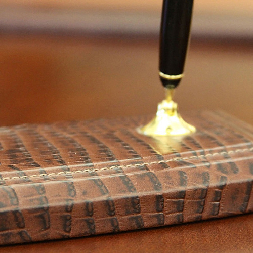 Dacasso Double Pen Stand Leather - Brown - 1 Each (A2004)