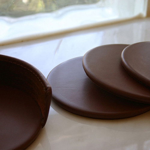 Dacasso Coaster Set with Holder 4 Coaster of 4" Diameter - Circle - Brown - Leather - 1Each - 1 Each (A3245)