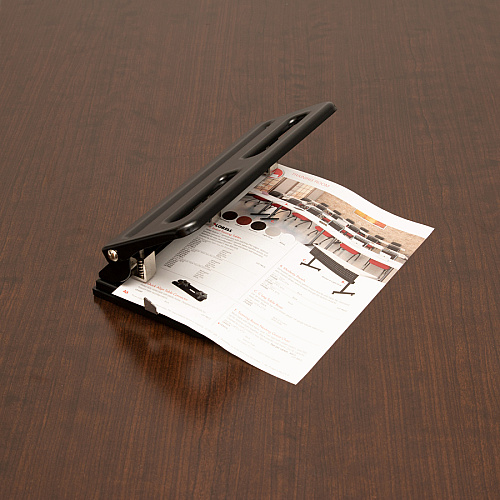 Business Source Heavy-duty 3-hole Punch 3 Punch Head(s) - 30 Sheet of 20lb Paper - 9/32" Punch Size - Steel - Black (BSN65625)