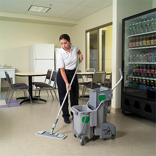 Unger SmartColor Dual-Compartment Mop Bucket 7.93 gal - Light Weight, Ergonomic Design, Caster, Comfortable - Plastic - Black - 1 / Carton (COMBG)