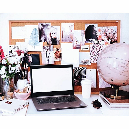 Lorell Crystal-clear Desk Pad Rectangular - 24" Width x 19" Depth - Polyvinyl Chloride (PVC) - Clear (LLR39652)