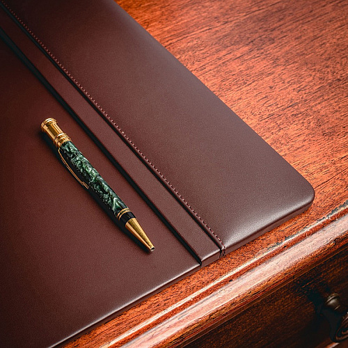 Dacasso Leather Desk Pad Rectangular - 38" Width x 24" Depth - Velveteen Backing - Leatherette - Chocolate Brown - 1 Each (P3425)