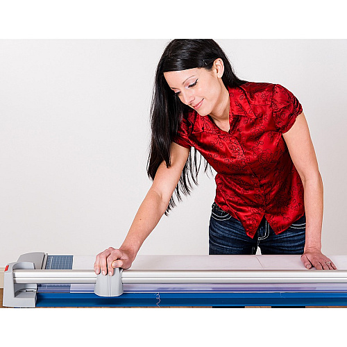 Dahle 446s Premium Rotary Trimmer w/stand