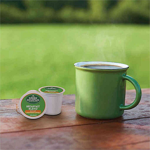 Green Mountain Coffee Roasters&reg; K-Cup Breakfast Blend Decaf Coffee Compatible with Keurig Brewer - Light - K-Cup - Decaffeinated - 24/Box - 4 / Carton (7522CT)