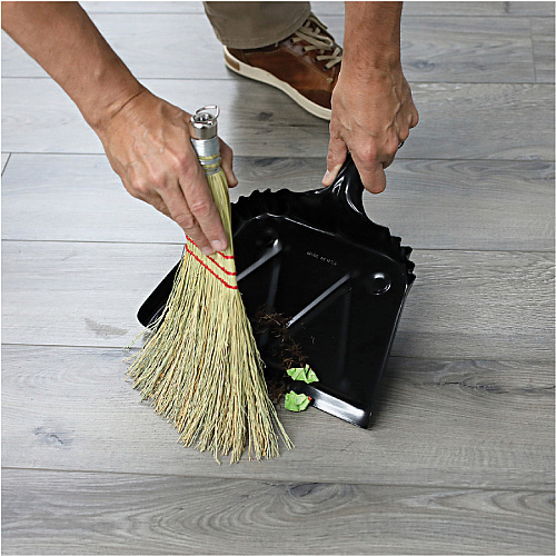 Genuine Joe Whisk Broom Natural - 12 / Carton (GJO80161CT)