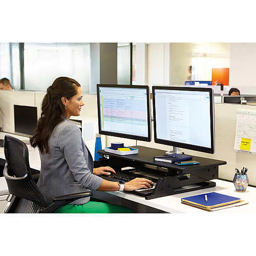 3M Precision Standing Desk Up to 24" Screen Support - 35 lb Load Capacity - 35.40" Height x 23.20" Width x 6.20" Depth - Desktop - Medium Density Fiberboard (MDF), Steel - Black (SD60B)