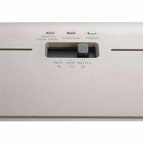 Business Source 6-gallon Bin Cross-cut Shredder Non-continuous Shredder - Cross Cut - 16 Per Pass - for shredding Paper, Staples, CD, DVD, Credit Card - P-3 - 8.88" Throat - 10 Minute Run Time - 30 Minute Cool Down Time - 6 gal Wastebin Capacit (BSN70120)
