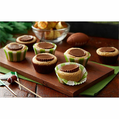 Reese's Candy Peanut Butter, Milk Chocolate - Individually Wrapped - 3.50 lb - 1 Carton (20900055)