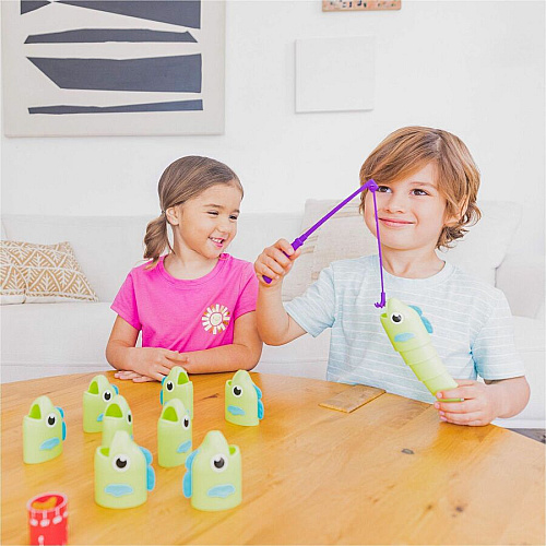Learning Resources Reel Big Catch Game Theme/Subject: Fun, Learning - 3 Year & Up - Multi (1708)