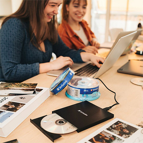 Verbatim Blu-ray Writer - External BD-R/RE Support - 6x BD Write - 8x DVD Write - Double-layer Media Supported - USB 3.1 (Gen 1) Type C - Slimline - BUS Powered (43888)