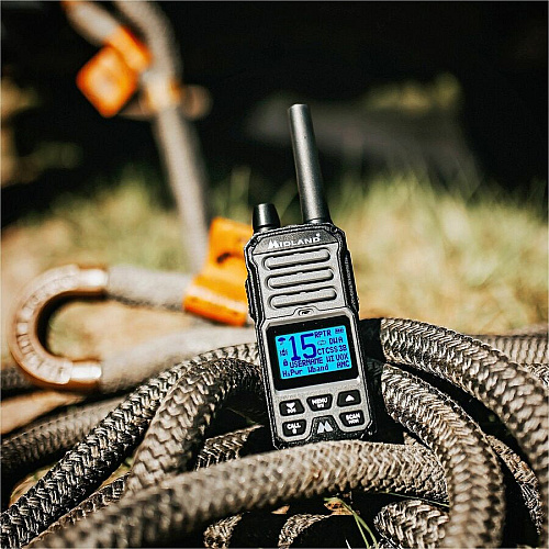 Midland GXT67 PRO GMRS Walkie Talkies