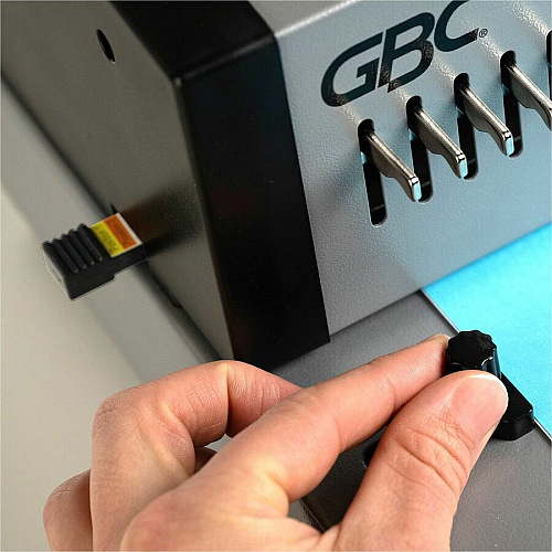 GBC CombBind CB25E Pro Punch/Bind Machine (200002)