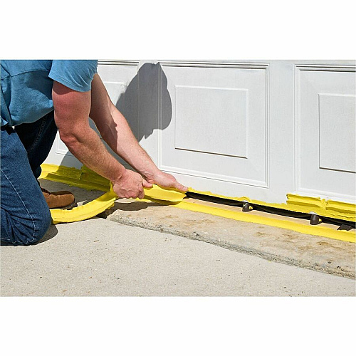FLEX SEAL SECUR Low-Level Flood Protection Liquid Rubber Rubber - Yellow - 20 lb - 1 - 1 Carton (RLSYELR02)