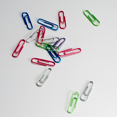 Officemate Translucent #2 Vinyl Paper Clips No. 2 - Blue, Purple, Green, Red, Silver - Vinyl - 600 / Pack (97211)