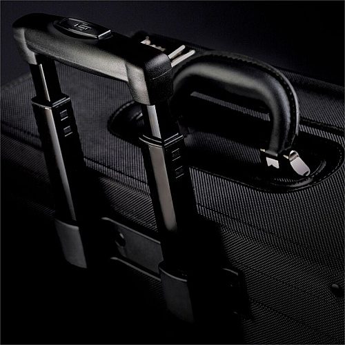 Solo Classic Carrying Case (Roller) for 17" Notebook - Black Ballistic Poly, Polyester Body - Handle - 12.8" Height x 18" Width x 7" Depth - 1 Each (B784)