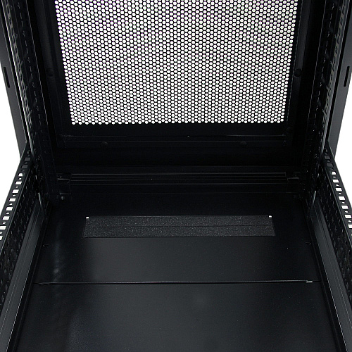 StarTech 32u 19inch Server Rack Cabinet, Adjustable Depth 6-32 Inch, Flat Pack, Lockable 4-post Network/data Rack Enclosure With Casters (RK3236BKF)