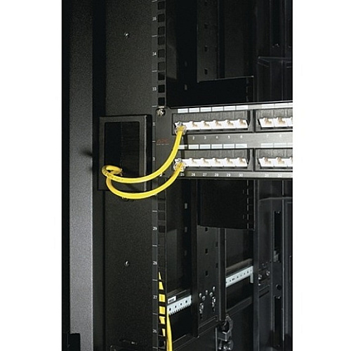 APC Netshelter Sx 750mm Mtg Rail Brushstrips (AR7706)