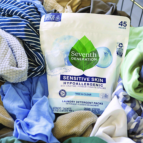Seventh Generation Natural Laundry Detergent Packs, Powder, Unscented, 45 Packets/Pack (22977)