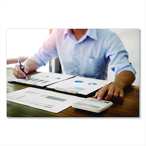 Universal Copy Paper, 92 Bright, 20 lb Bond Weight, 11 x 17, White, 500 Sheets/Ream (UNV28110RM)