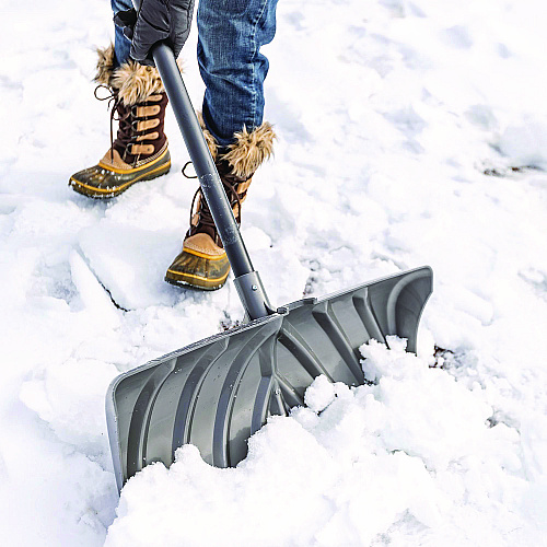 Suncast Commercial Steel Core Snow Pusher with Wear Strip, 24" Wide, 57.55" Long, 6/Carton (SP2450)