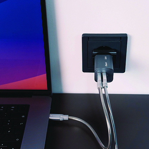 Verbatim 35 W 2-Port GaN Wall Charger, Black/Gray (32200)