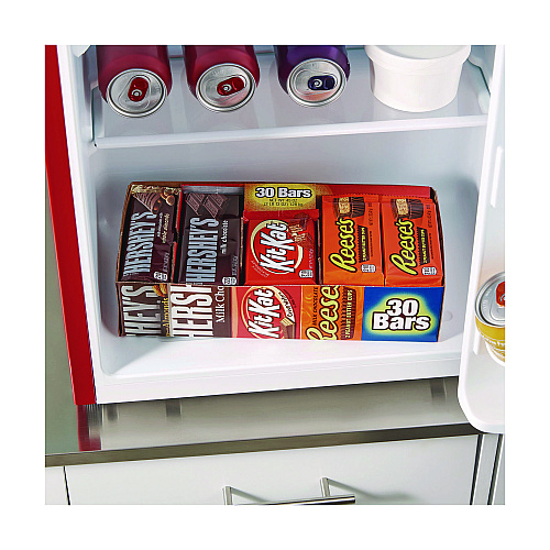 Hershey's Full Size Chocolate Candy Bar Variety Pack, Assorted, 1.5 oz Bars, 30 Bars (20650)