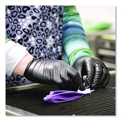 AMMEX Professional Nitrile Exam Gloves, Powder-Free, Small, Black, 100/Box (ABNPF42100BX)