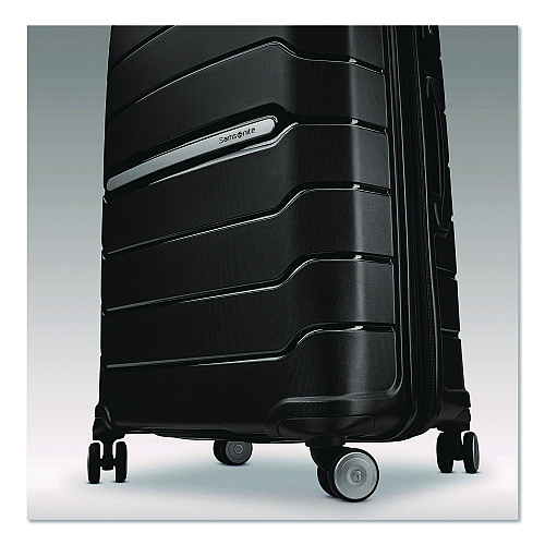 Samsonite Freeform Hard Side Carry-On Suitcase, Four-Wheeled Spinner, 19.6 x 13.4 x 27.95, Black (782561041)