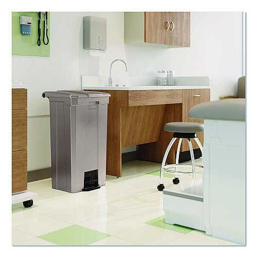 Suncast Commercial Step-On Trash Can, 23 gal, Resin, Platinum Metallic (TCST23)
