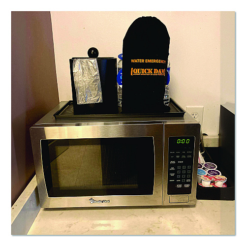 Quick Dam In-Room Leak Kit, (1) Drip Mat, (1) 8 ft Water Dam (WUIRLK)