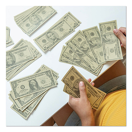 Educational Insights Play Money Deluxe Set, Grades K to 4, 750 Pieces (3059)