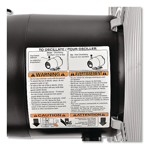Global Industrial Deluxe Oscillating Wall Mount Fan, 24" (258321)