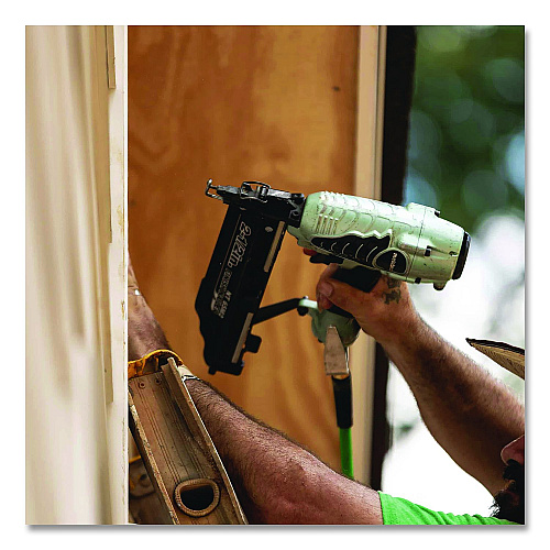 Metabo HPT HPT 2.5" 16-Gauge Finish Nailer with Air Duster (NT65M2SM)
