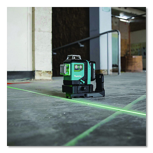 Makita 12V max CXT Lithium-Ion Self-Leveling Cordless Three-Plane Laser Kit (SK700GDNAJ)