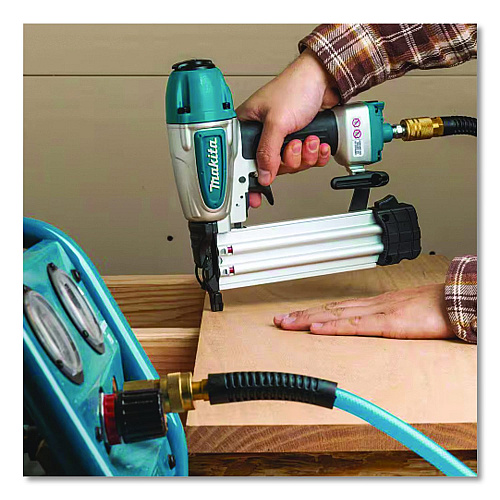 Makita 18 Gauge 2 in Pneumatic Brad Nailer (Reconditioned), 5/8" to 2", Silver/Black/Blue (AF506R)