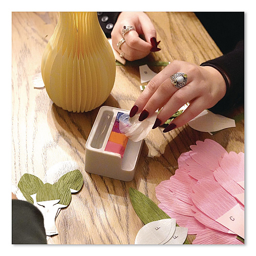 Lifelines FloCraft Paper Flower Bouquet (167001)