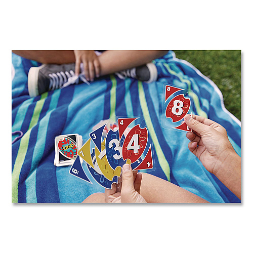 Mattel UNO Splash Card Game, 108 Waterproof Cards with Take-Along Clip, Ages 7 and Up (DHW42)