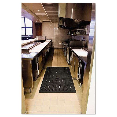Guardian Free Flow Comfort Utility Floor Mat, 36 x 48, Black (34030401)