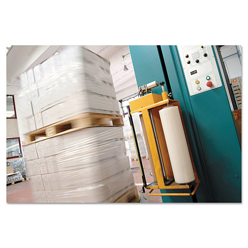 Universal Machine Stretch Film, 20" x 5,000 ft, 20.3 mic, (80-Gauge), Clear (UNVM205080)