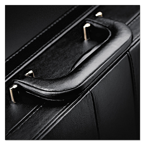 SOLO Classic Attache, Vinyl, 12.5 x 4 x 17.5, Black (K854)