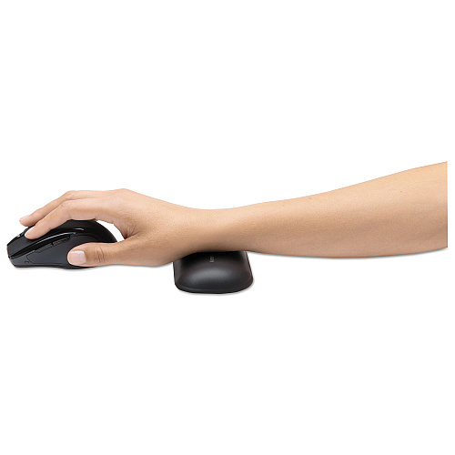 Kensington ErgoSoft Wrist Rest for Standard Mouse, 8.7 x 7.8, Black (52802)