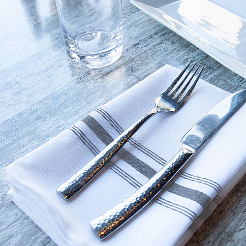 Mariposa Bistro Napkin 18x22 Gray Stripe - Pack Of 12 (BISTRO-GY)