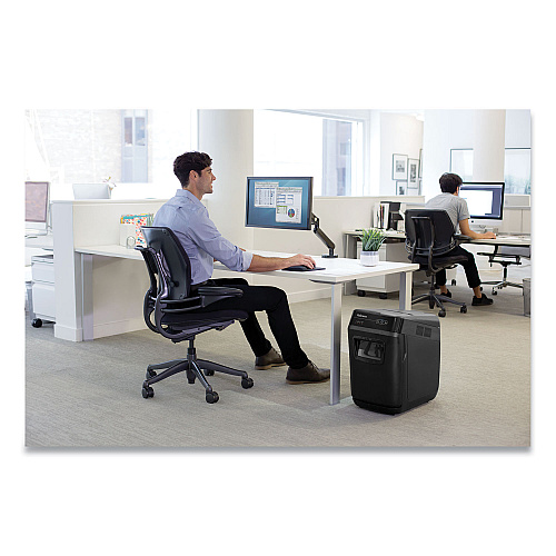 Fellowes AutoMax 200M Auto Feed Micro-Cut Shredder, 200 Auto/10 Manual Sheet Capacity (4656201)