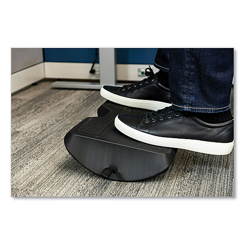 3M Foot Rest for Standing Desks, 19.98w x 11.97d x 4.2h, Black (FR200B)