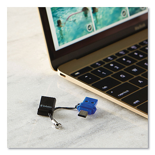 Verbatim Store n' Go Dual USB 3.0 Flash Drive for USB-C Devices, 64 GB, Blue (99155)