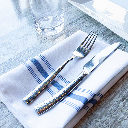 Mariposa Bistro Napkin 18x22 Blue Stripe - Case Of 120 (BISTRO-B-CS)