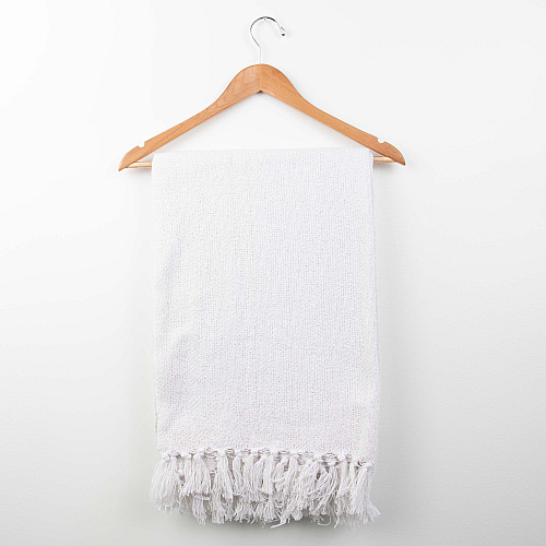 Common Ground Throw 50x70 White - Case Of 12 (THROW-50X70-WH-CS)