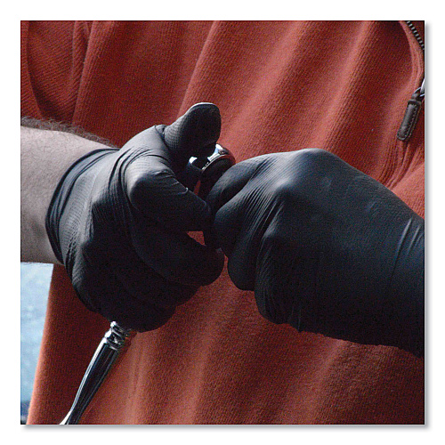 GloveWorks by AMMEX Heavy-Duty Industrial Nitrile Gloves, Powder-Free, 6 mil, Medium, Black, 100 Gloves/Box, 10 Boxes/Carton (GWBN44100)