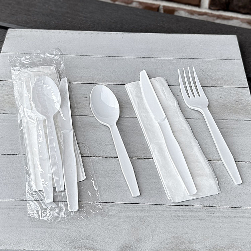 Boardwalk Four-Piece Cutlery Kit, Fork/Knife/Napkin/Teaspoon, Mediumweight, Polystyrene, White, 250/Carton (BWK4KITWHPS)
